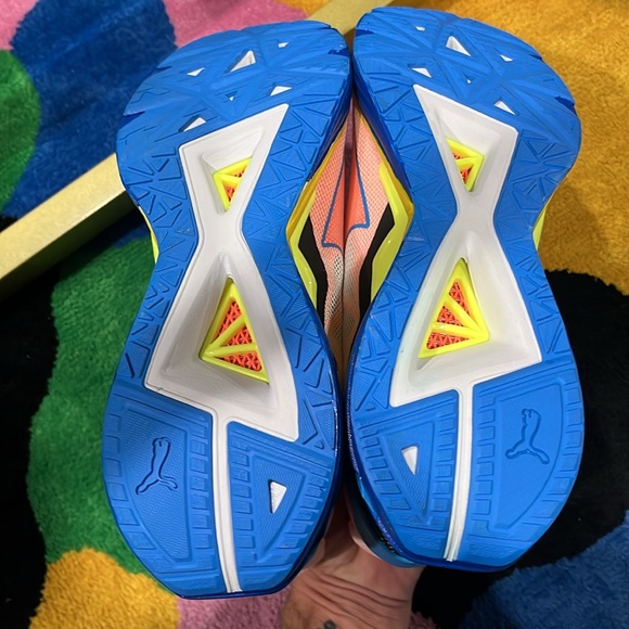 If you are a runner this one is for you brand new puma multicolour custom made - Picture 7 of 10